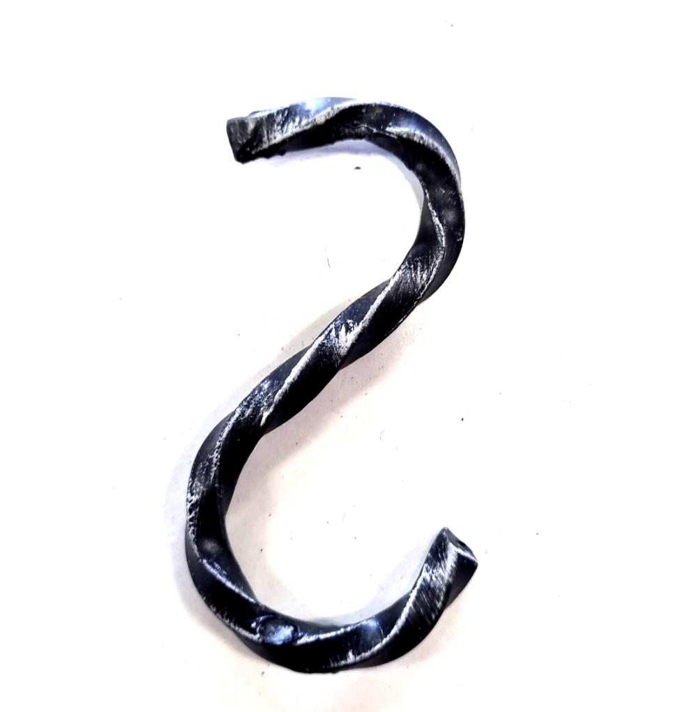 3622-4 Gancio in ferro battuto - Ganci a esse