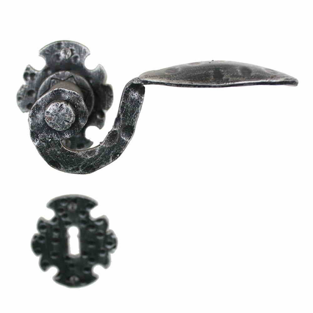 2015 Maniglia in Ferro Battuto per Porte su Rosetta.