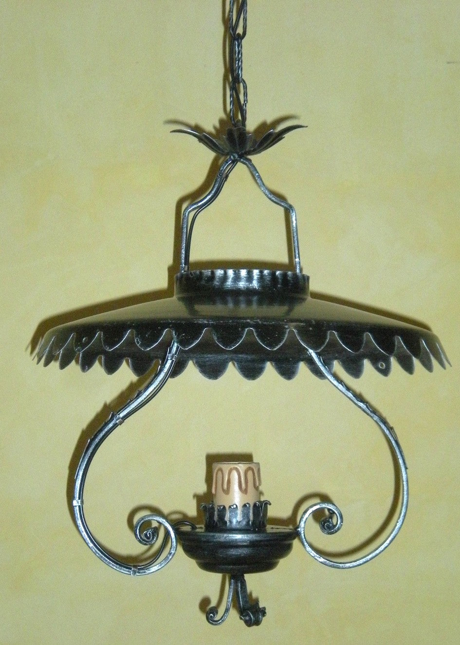 8072 Lampadario in ferro battuto a 1 luce