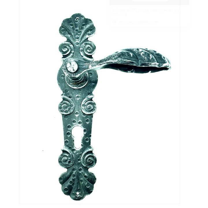 2021 Maniglia in Ferro Battuto per Porte su Placca.