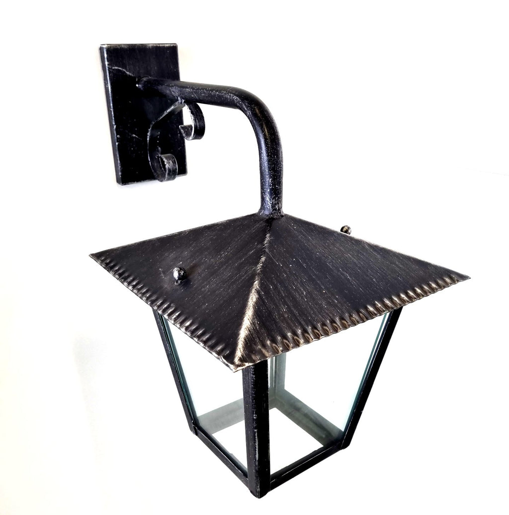 8536 Lanterna da parete in ferro battuto - Lanterna con braccio