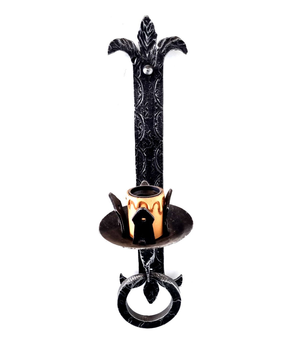 8042 Applique in ferro battuto a 1 luce