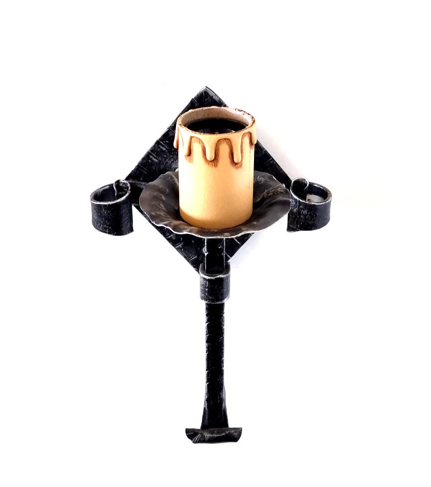 8048 Applique in ferro battuto a 1 luce