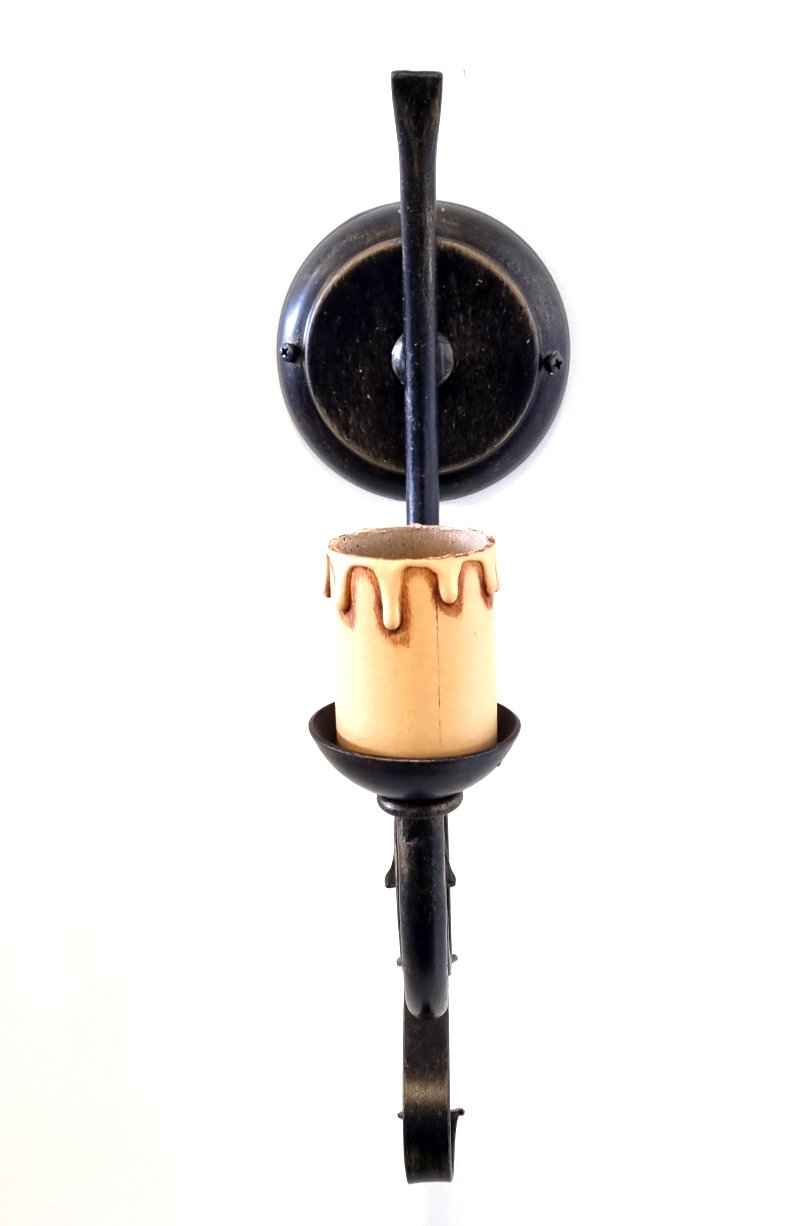 8112 Applique in ferro battuto a 1 luce