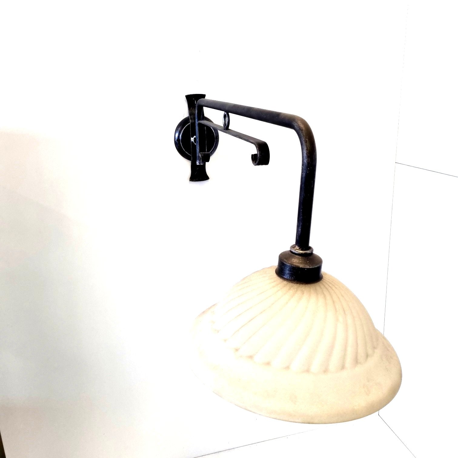 8127 Applique in ferro battuto a 1 luce