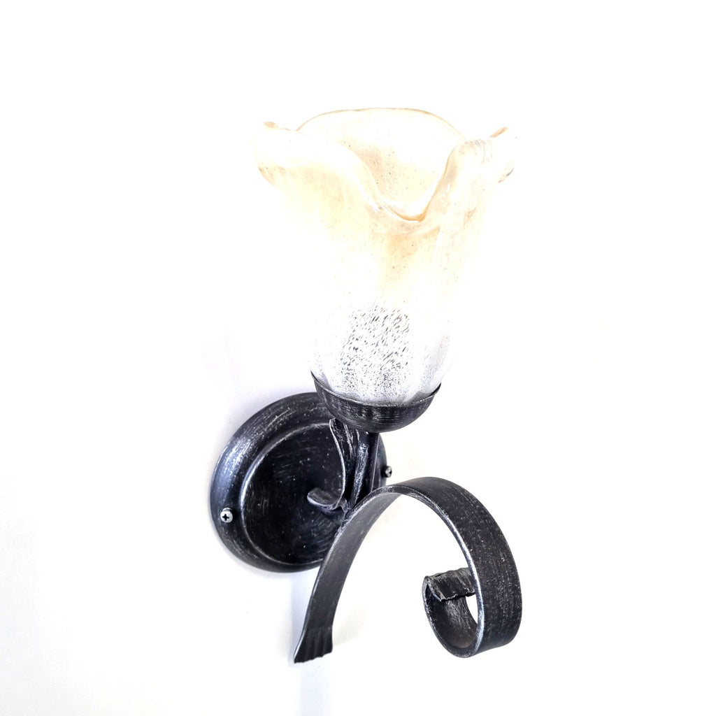 8129 Applique in ferro battuto a 1 luce