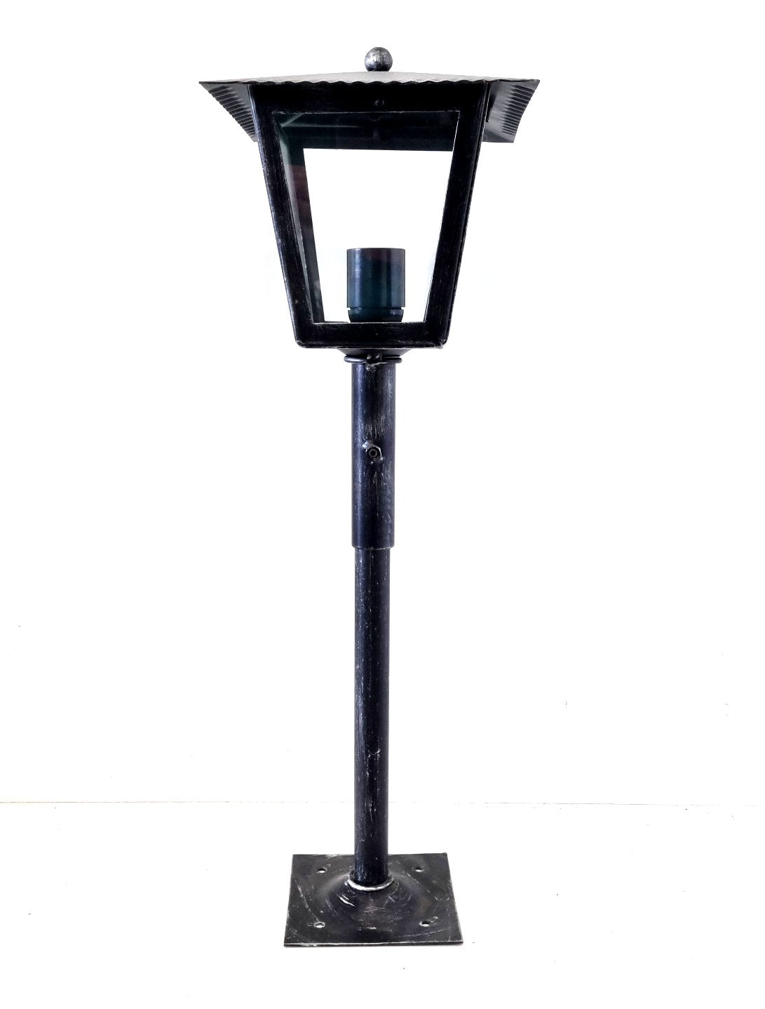 8533 Lanterna a palo in ferro battuto - Lanterna da terra