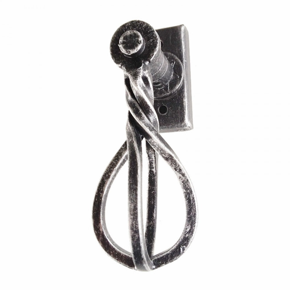 2018.DK Maniglia DK in Ferro Battuto per Finestra.