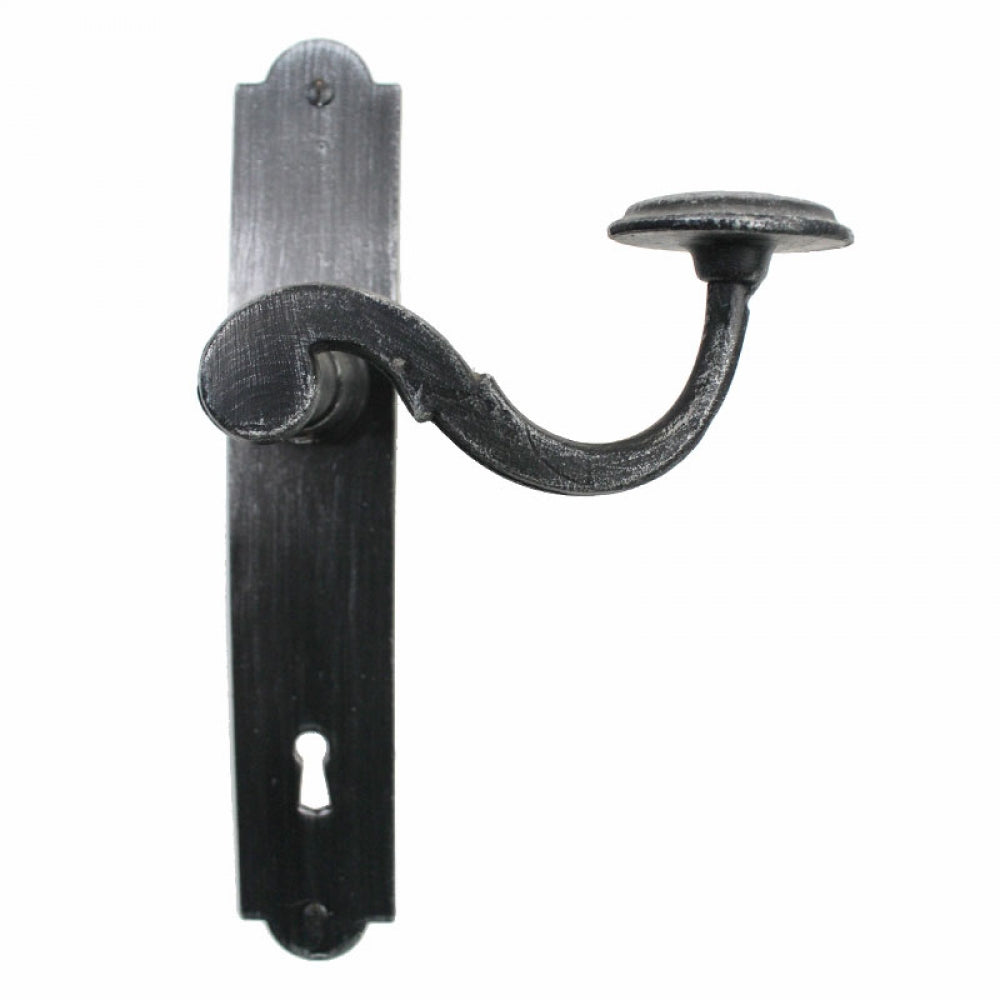 2061 Maniglia in Ferro Battuto per Porte su Placca.