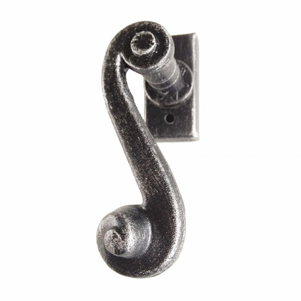 2066.DK Maniglia DK in Ferro Battuto per Finestra.