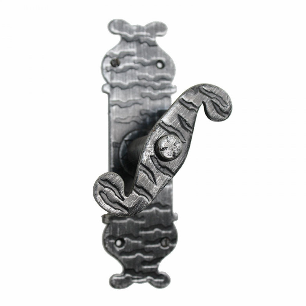 2107 Maniglia in Ferro Battuto per Finestra.