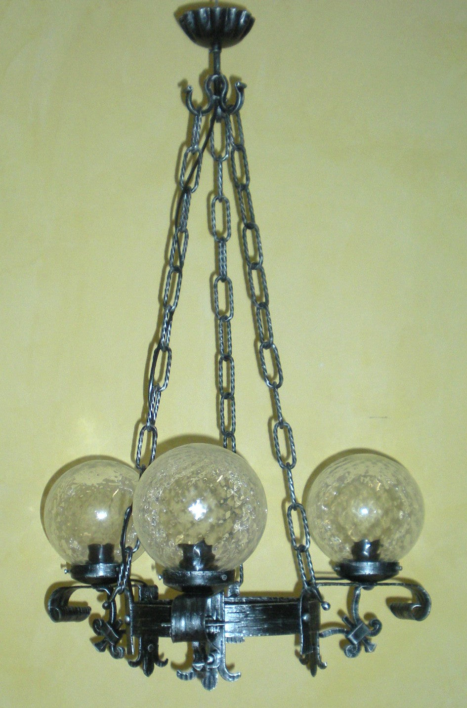 8044 Lampadario in ferro battuto a 3 luci