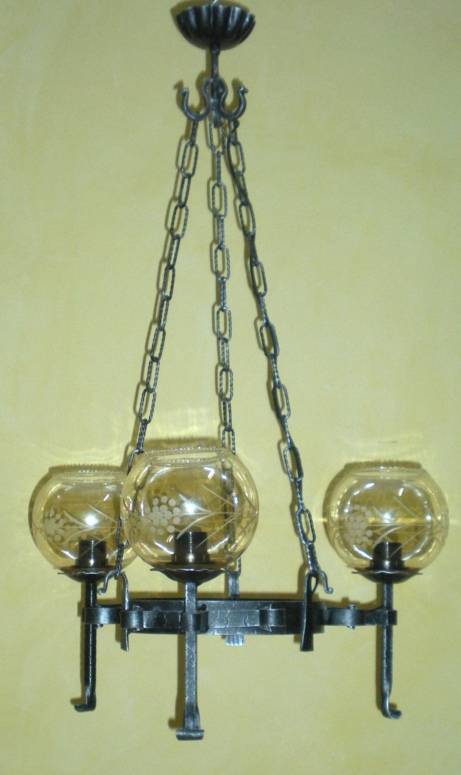 8047 Lampadario in ferro battuto a 3 luci