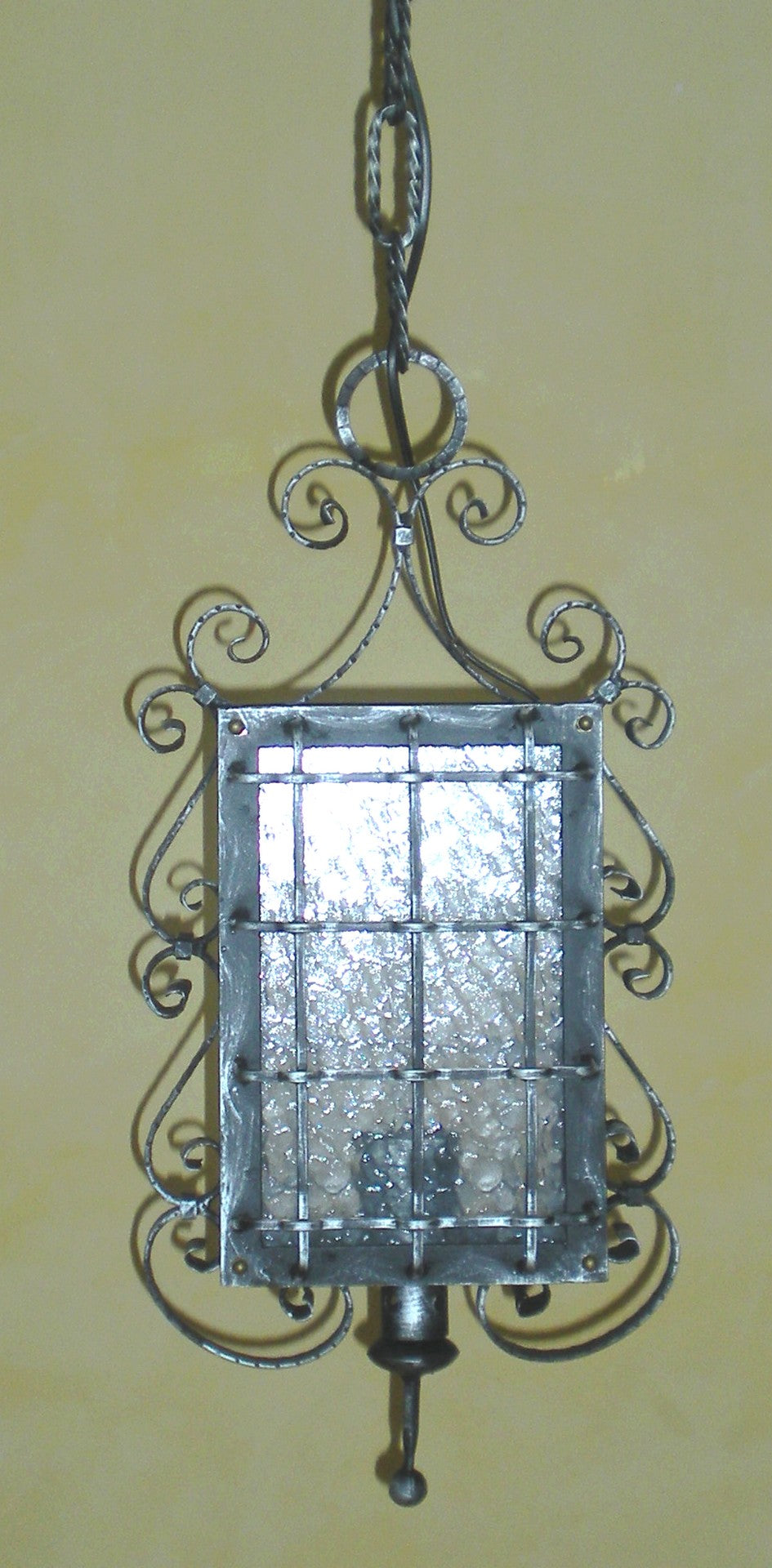 8069 Lampadario in ferro battuto a 1 luce