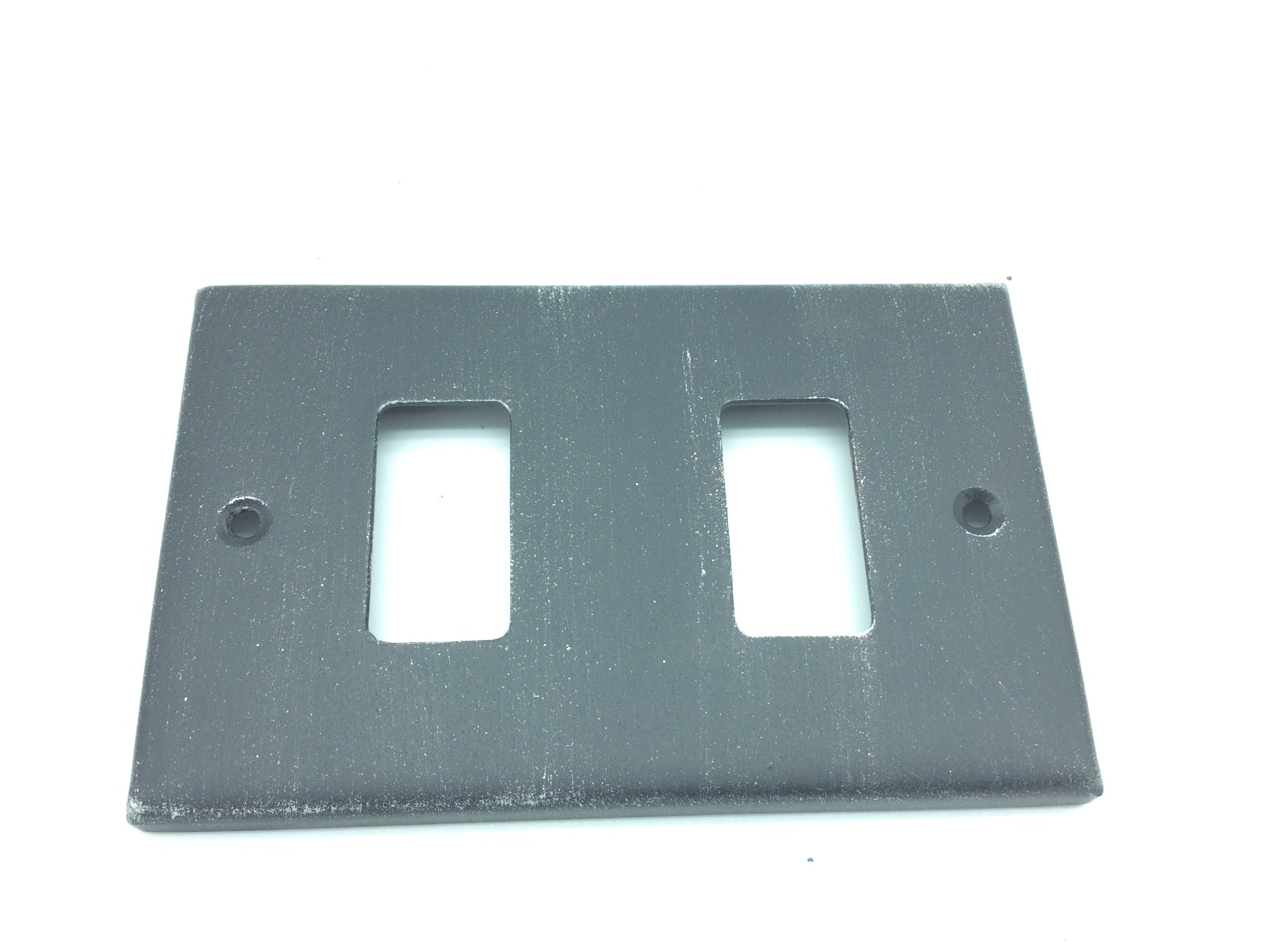 2165-2 Placca interruttore in ferro - 2 Fori - Copri interruttore